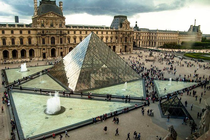 Private 3-hour tour in Louvre Museum with official tour guide - A Deep Dive into the Itinerary