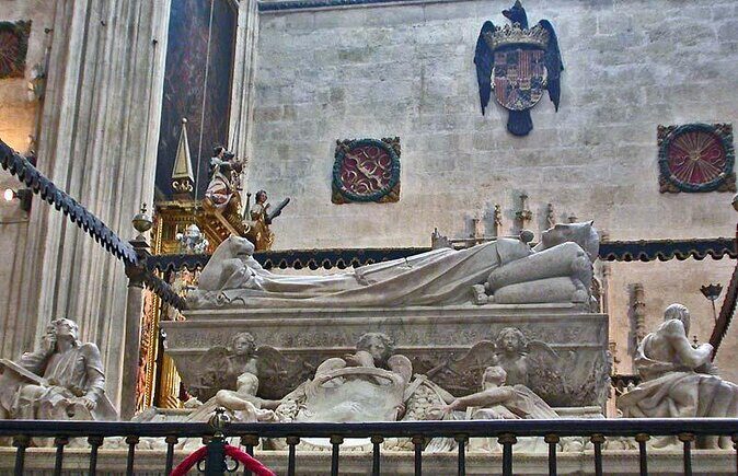 Private 3-hour Walking Tour Granada (incl. tickets to Cathedral & Royal Chapel) - Experience the Best of Granada with a Private 3-Hour Walking Tour