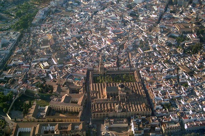 Private 3-hour Walking Tour of Cordoba with official tour guide - Practical Details and What to Keep in Mind