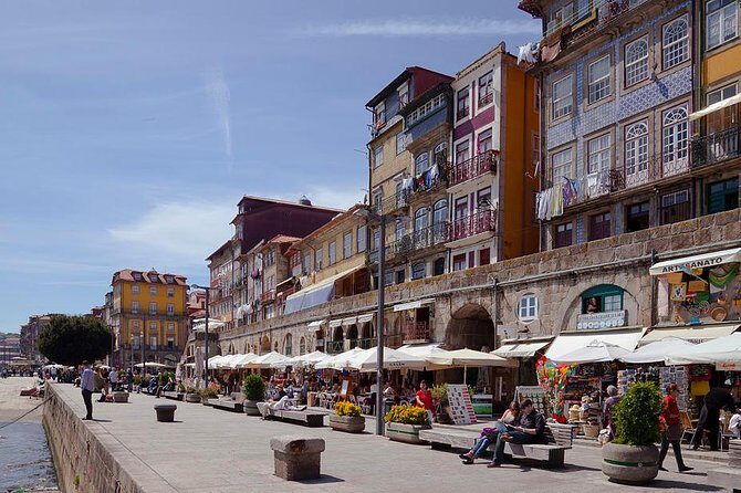 Private 3-hour walking tour of Porto with official tour guide - Price and Value Analysis