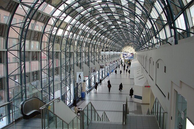 Private 3-hour walking tour of Toronto with licensed tour guide - Additional Details That Matter