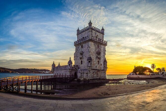 Private 3H Tour by Tuk Tuk Lisbon Essential - Who Should Book This Tour?