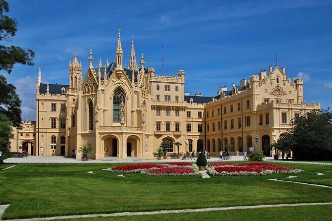 Private 4 Castles Day Trip from Vienna to South Moravian Region - Key Points