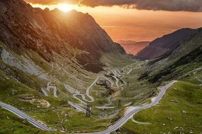 Private 4-Day Tour in Transylvania including Transfagarasan Road from Bucharest - Exploring Transylvania in Four Days: A Deep Dive into This Enchanting Romanian Adventure