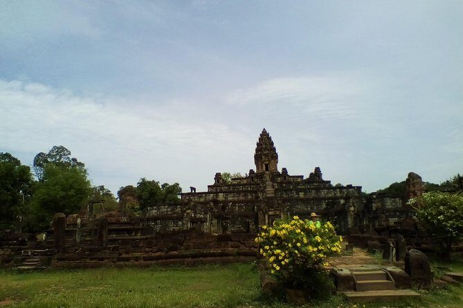 Private 4 Day Trip toward Discovery of Kingdom of Wonder, Culture and Heritage - Day 2: Artistic Detailing and Hidden Gems