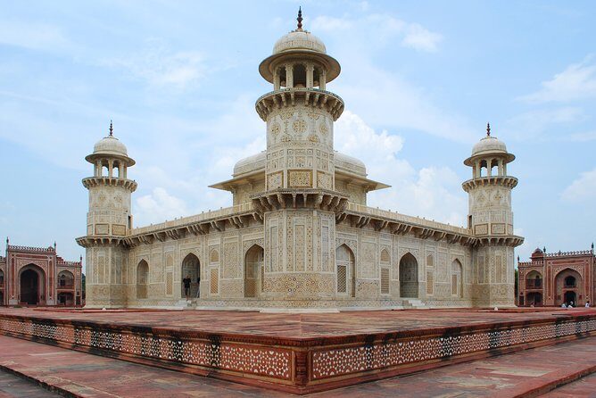 Private 4-Days Taj Mahal and Ranthambore Safari Tour from Delhi - Frequently Asked Questions