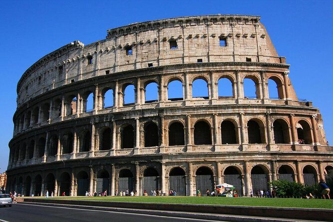Private 4-Hour City Tour of Colosseum and Rome Highlights with Hotel Pick up - Key Points