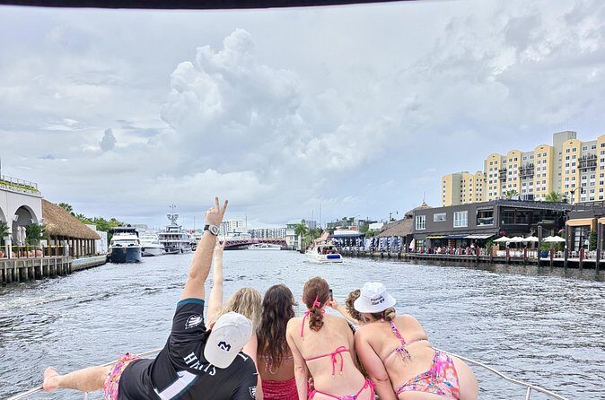 Private 4 Hour Miami Sandbar Escape on a Luxury Yacht - The Experience in Detail