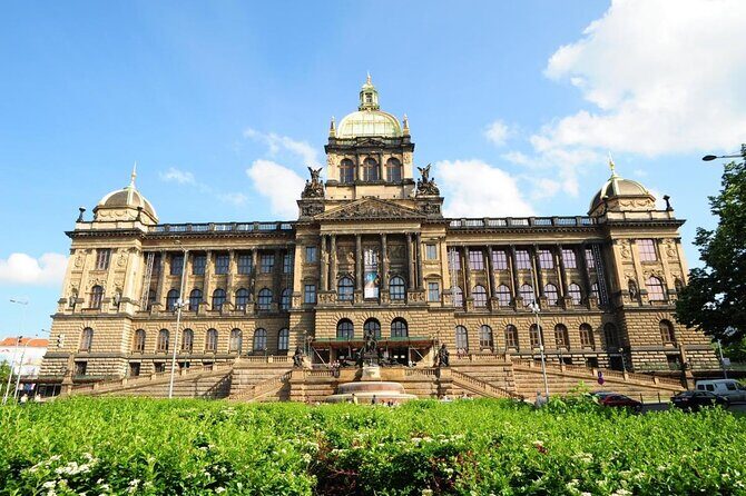 PRIVATE 4 Hour Tour: Czech Beers & Tapas in Prague's Local Areas - An In-Depth Look at the Prague Beer & Tapas Tour