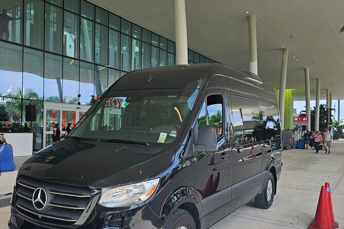 Private 4-Hour Transportation Service in Miami. 10 pax. - FAQs
