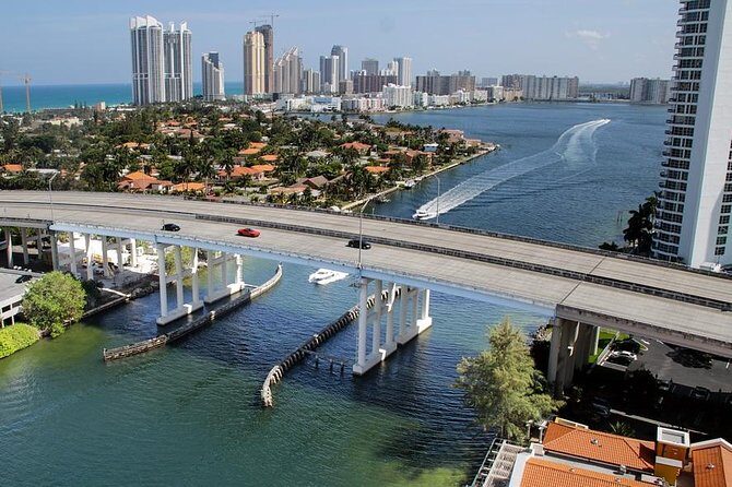 Private 4-hours City Tour of Miami with private driver/guide - Authentic Experiences & Review Highlights