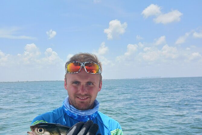 Private 4 hr Fishing Tour with Master Captain Bill Phillips - FAQ
