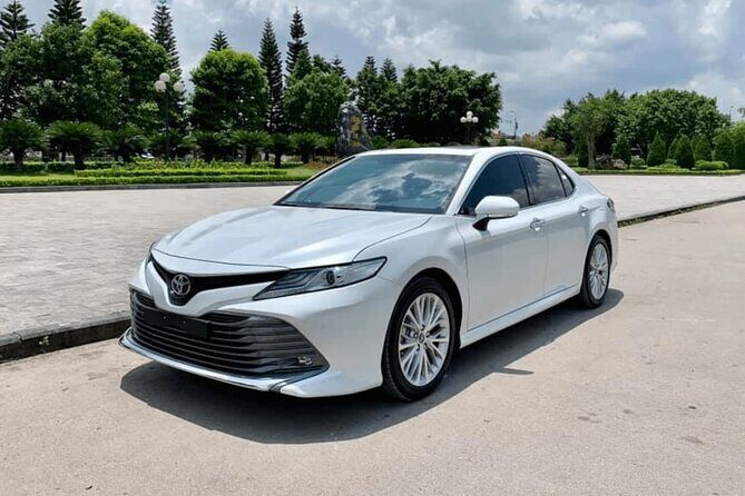 Private 4-seat car transport from Cam Ranh airport to Nha Trang - Arrival and Pickup Experience