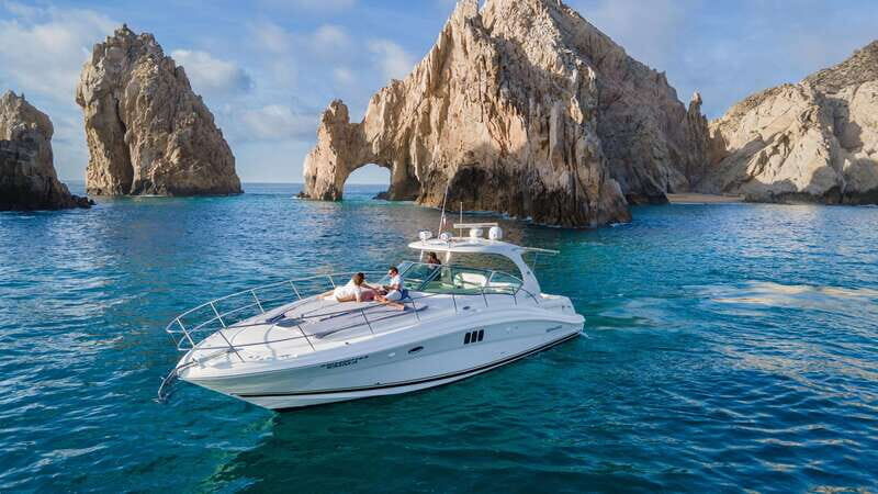 Private 45' Yacht in Cabo - Who Will Love This Tour?