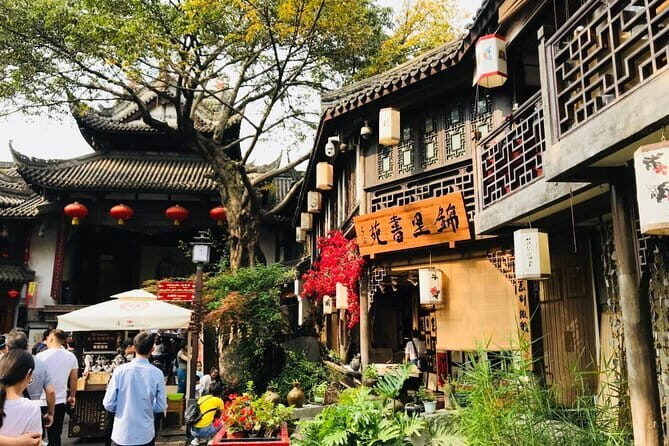 Private 5-Day Amazing Tour: Chengdu And Jiuzhaigou Tour Combo Package - Key Points
