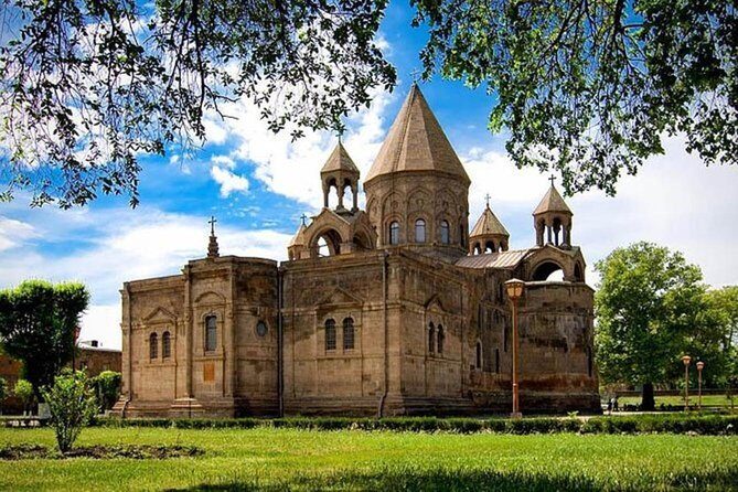 Private 5-Day Armenia Tour: Wine Tasting & Cultural Highlights - Introducing the 5-Day Armenia Tour: A Perfect Mix of Culture, Scenery, and Flavors