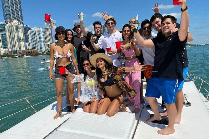 Private 52' Yacht Rental with Captain in Miami - Detailed Breakdown of the Itinerary