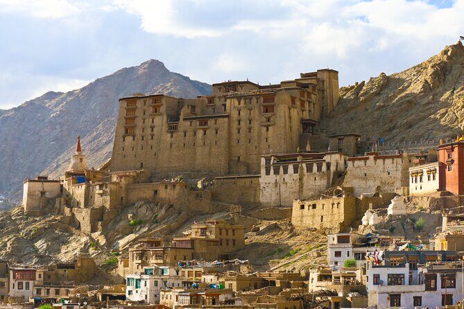 Private 6 Days Tour Visit to Ladakh with Meals Included - Day 1: Arrival in Leh and Acclimatization