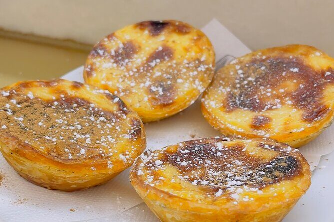 Private 6 or 10 Food Tasting and City Highlights Tour in Lisbon - Who Will Love This Tour?