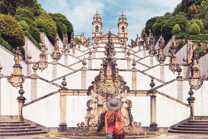 Private 8-hour tour to Braga and Guimaraes from Porto Hotel w/ driver and guide - Key Points