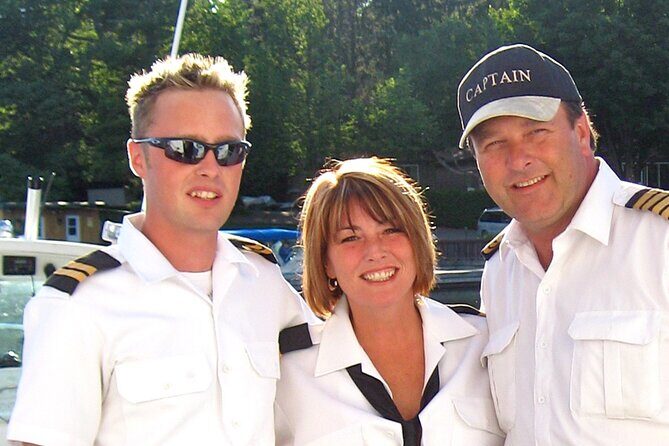 Private 90 Minute 1000 Islands Cruise For Up to 50 People - Who Is This Tour Best For?