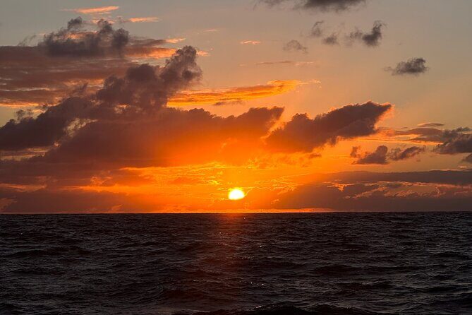 Private 90-Minute Sunset Sail Charter (Kewalo Harbor) - Who Will Love This Experience?