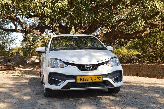 Private A/c Transfer Mount Abu To Udaipur ( 4 Seat A/c Sedan) - The Journey: What to Expect