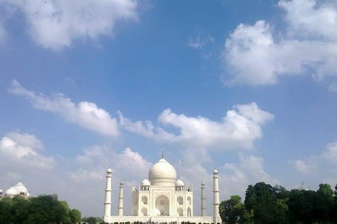 Private Agra Overnight Tour With Four Star Hotel Accommodation - The Itinerary: A Deep Dive