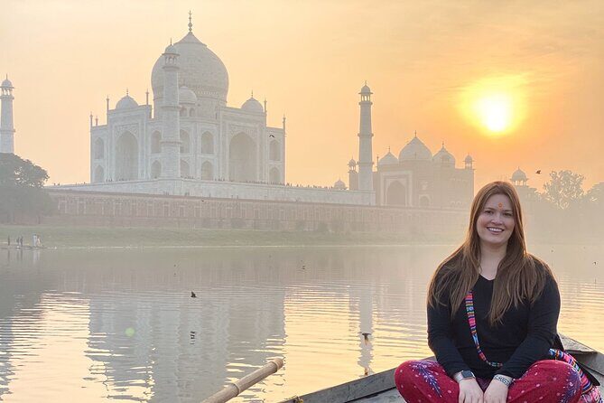 Private Agra Taj Mahal Same Day Tour By Car From Delhi - All Inclusive - The Full Story: What to Expect on This Tour