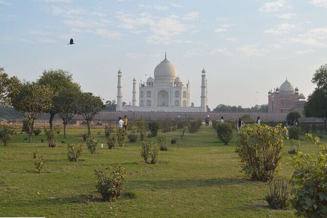 Private Agra Taj Mahal Tour Package From Delhi - FAQ