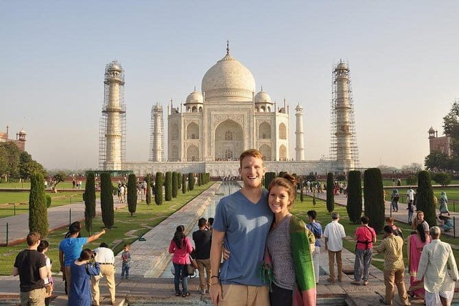 Private Agra Tour from Pune- All Inclusive - Key Points