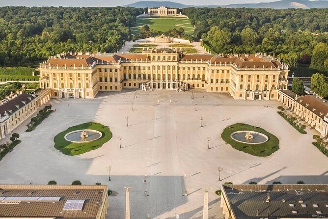 Private Airport and City Transfer in Panoramic Roof Station Wagon - FAQs