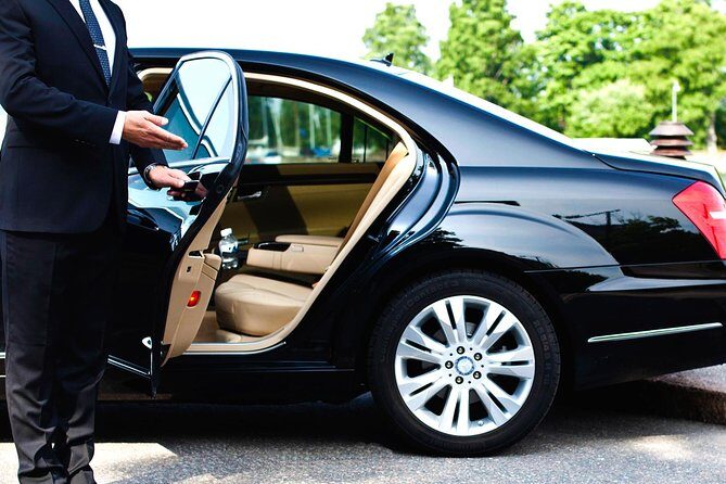 Private Airport Transfer from Hotel to Paphos Airport in a 4-seater taxi - Key Points