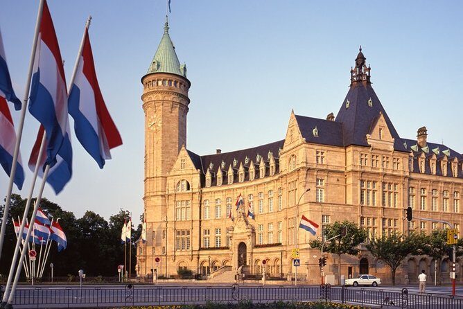 Private airport transfer: from the airport to the city of Luxembourg - Who Would Benefit Most from This Transfer?