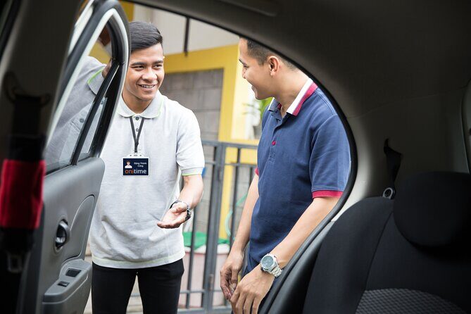 Private Airport Transfer: Noi Bai (HAN) to Hanoi Center - Overview of the Private Airport Transfer Service