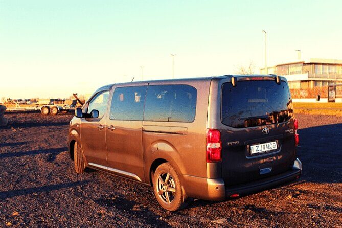 Private Airport Transfer (one way) - Key Points