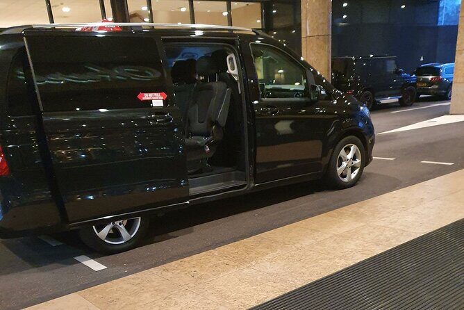 Private Airport Transfer to or from Schiphol Airport - Introducing the Private Airport Transfer to or from Schiphol Airport