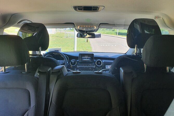 Private Airport Transfer to or from Schiphol Airport - Who Should Book This Service?