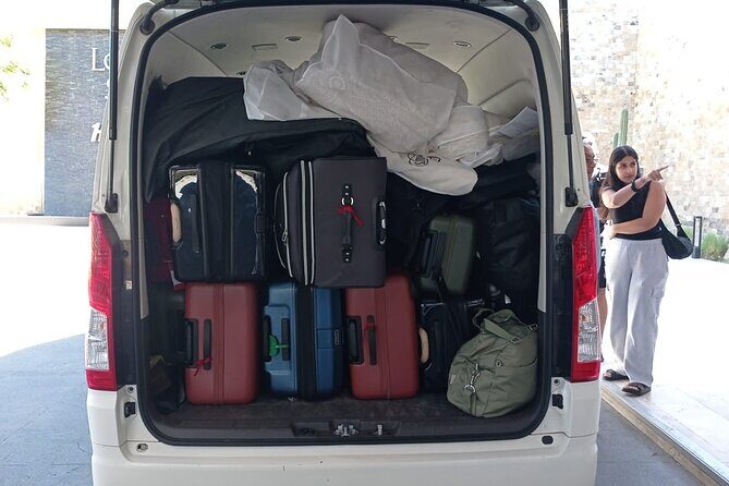 Private Airport Transfers in Los Cabos - Who Should Consider This Service?