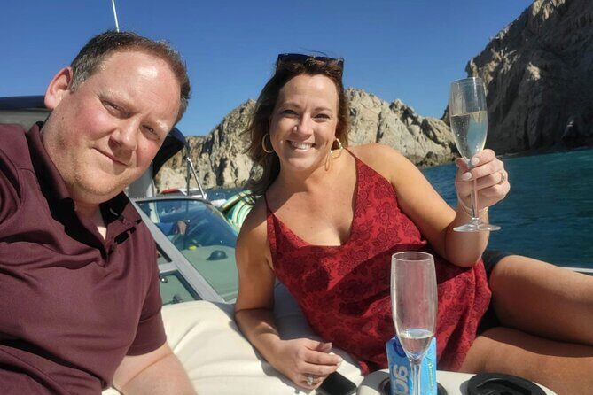 Private Airport Transportation in Cabo San Lucas - Who is This Service Best For?