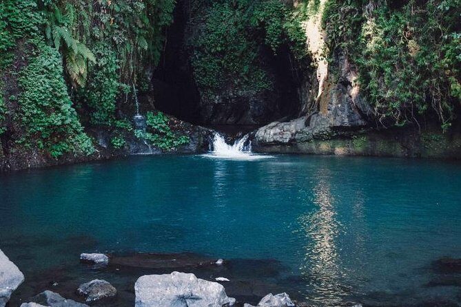 Private Aling Aling Waterfalls Trekking Tour - A Deep Dive into the Day: What to Expect