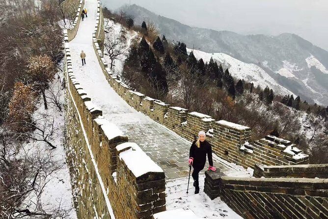 Private All-inclusive Tour: Mutianyu Great Wall Hiking and Foot Massage - Exploring the Mutianyu Great Wall: An Authentic and Comfortable Experience