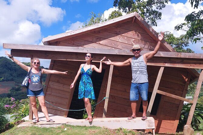 Private and guided visit to Mystery House Raiatea - Key Points