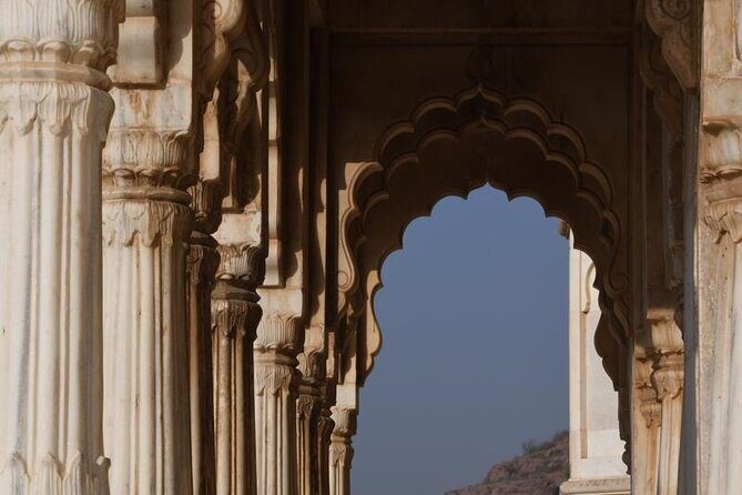 Private and Luxury Blue City Tour Pickup & Drop-Off by Pawan - The Overall Experience: Balanced and Enriching