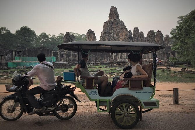 Private Angkor Wat Private Sunrise VIP private Tour - Key Points