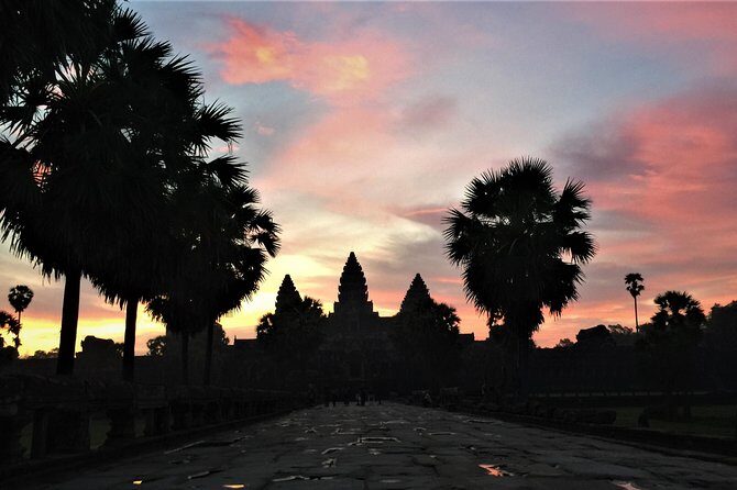 Private Angkor Wat Sunrise VIP by Jeep - Introduction: A Sunrise Adventure with a Twist