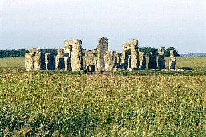 Private Archaeologist Guided Tour Stonehenge, Salisbury & Avebury - Practical Tips for Your Trip