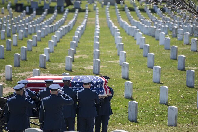Private Arlington National Cemetery Tour Hallowed Grounds - What You Can Expect from the Arlington National Cemetery Tour