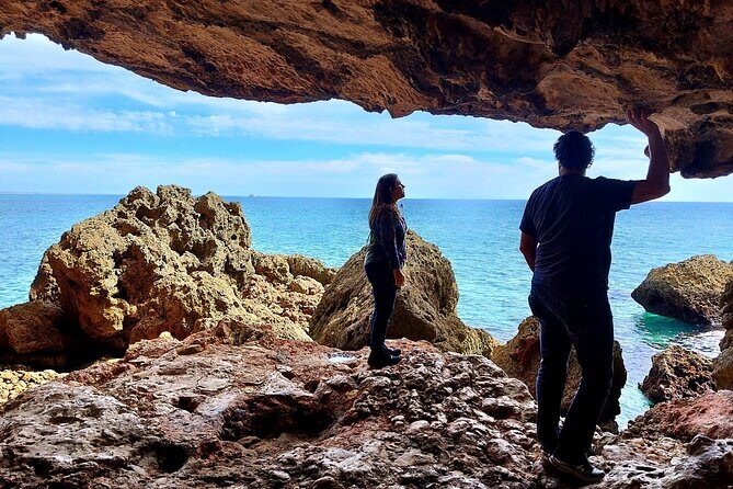 Private Arrábida & Sesimbra Jeep Tour: Beach Picnic from Lisbon - The Allure of the Arrábida & Sesimbra Jeep Tour