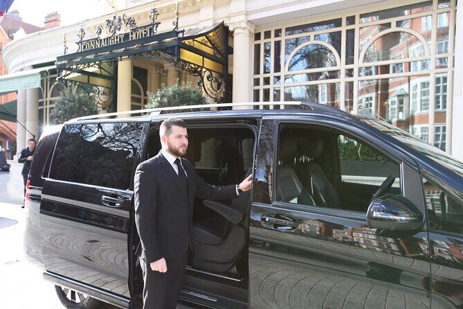 Private Arrival Transfer from Charles de Gaulle airport CDG to Paris city - An In-Depth Look at the Experience
